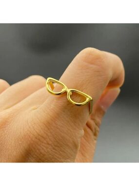 ($10) Glasses Ring